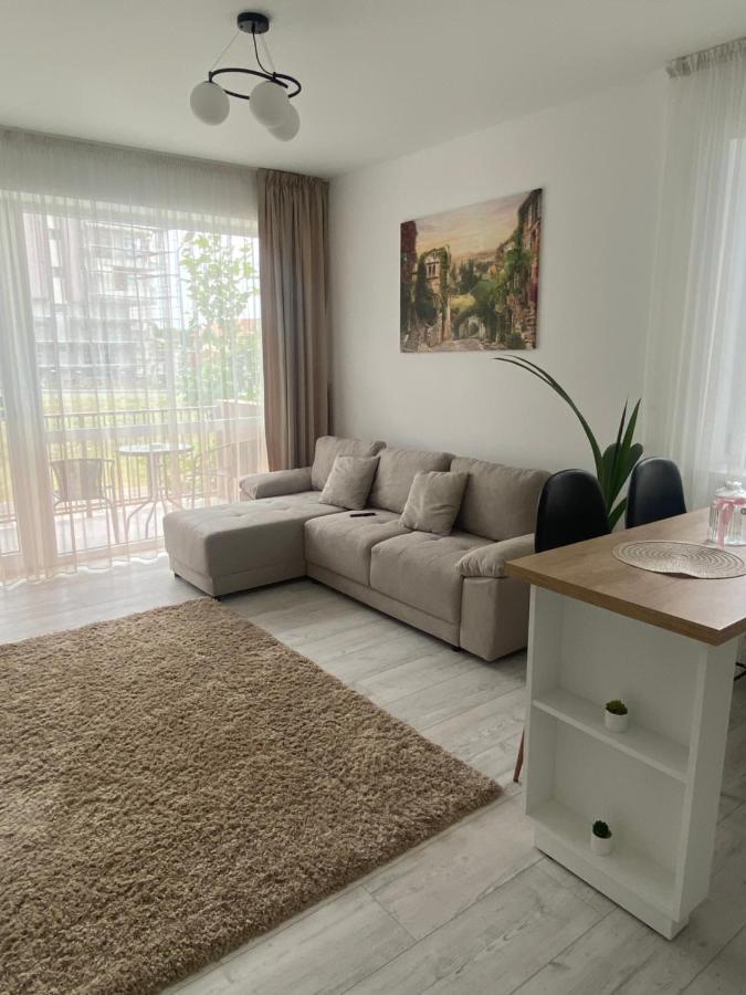 Good Vibes Apartment Oradea Exterior photo