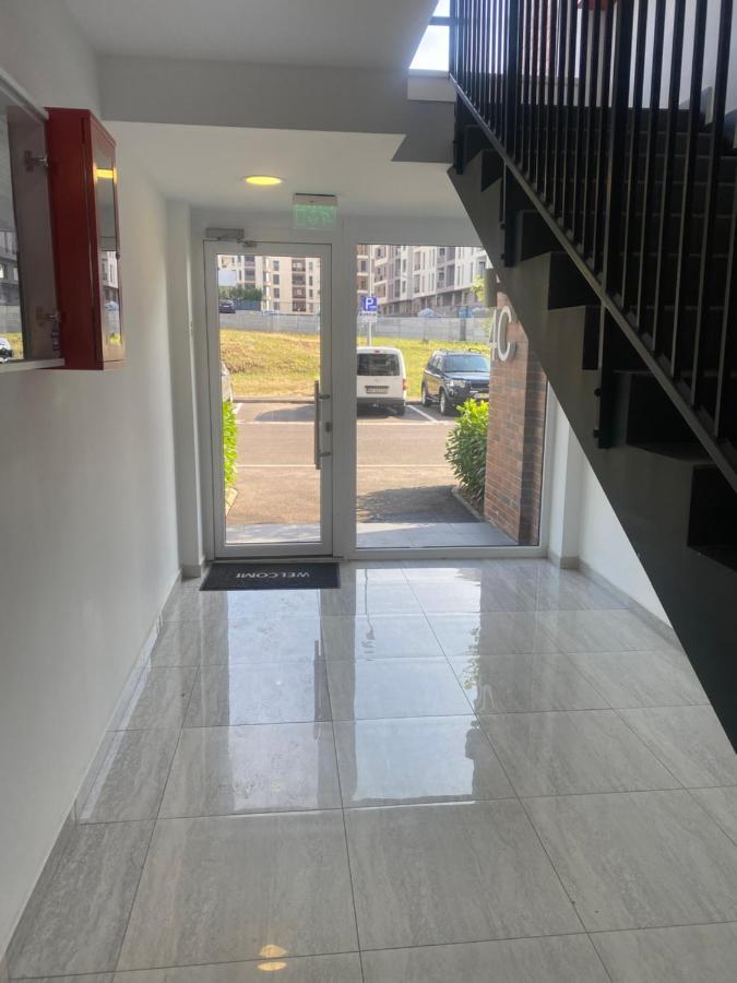 Good Vibes Apartment Oradea Exterior photo